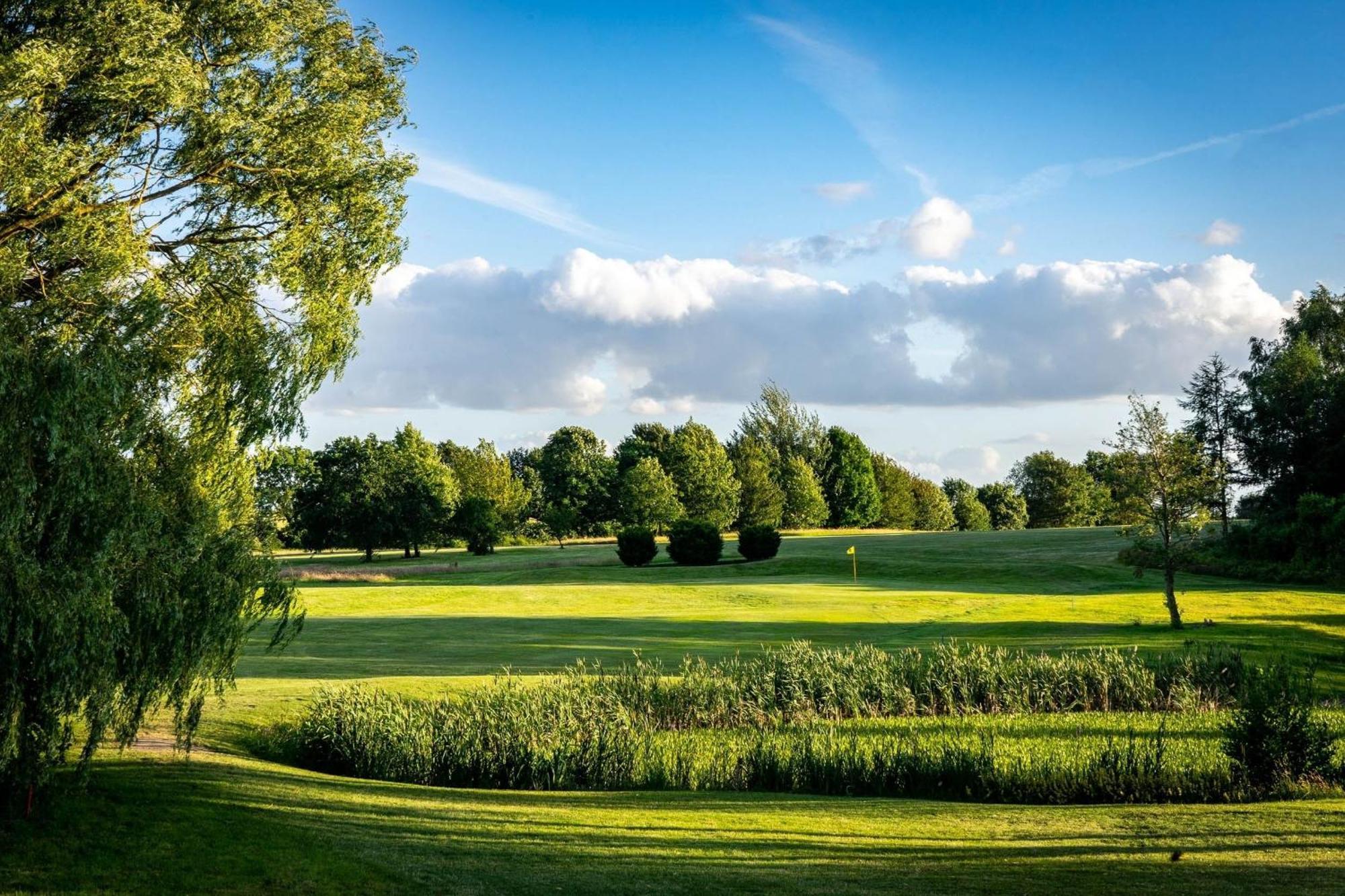 Golfplatz Ploener See Kleiner Ploener See Bosau エクステリア 写真